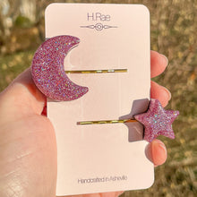 Load image into Gallery viewer, Pink Holographic Glitter Moon and Star Barrette Set
